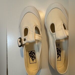 NWT VANS Mary Jane Shoes